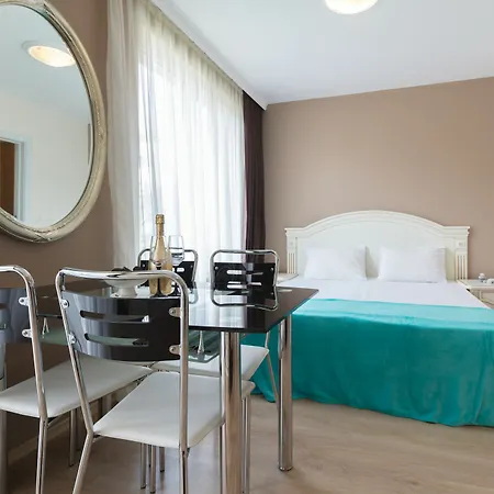 Cozy In Aphrodite Palace Complex Apartment Sunny Beach